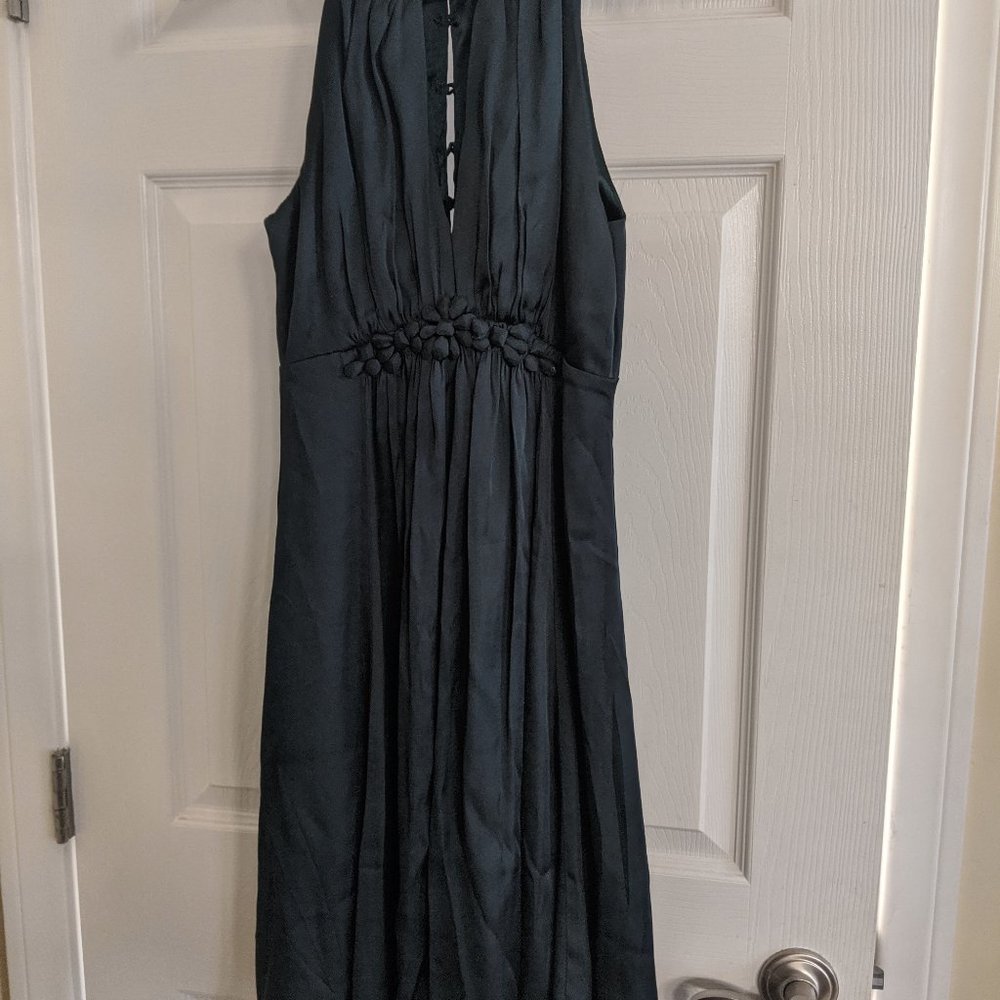 Deep Green Esley Empire Keyhole Dress